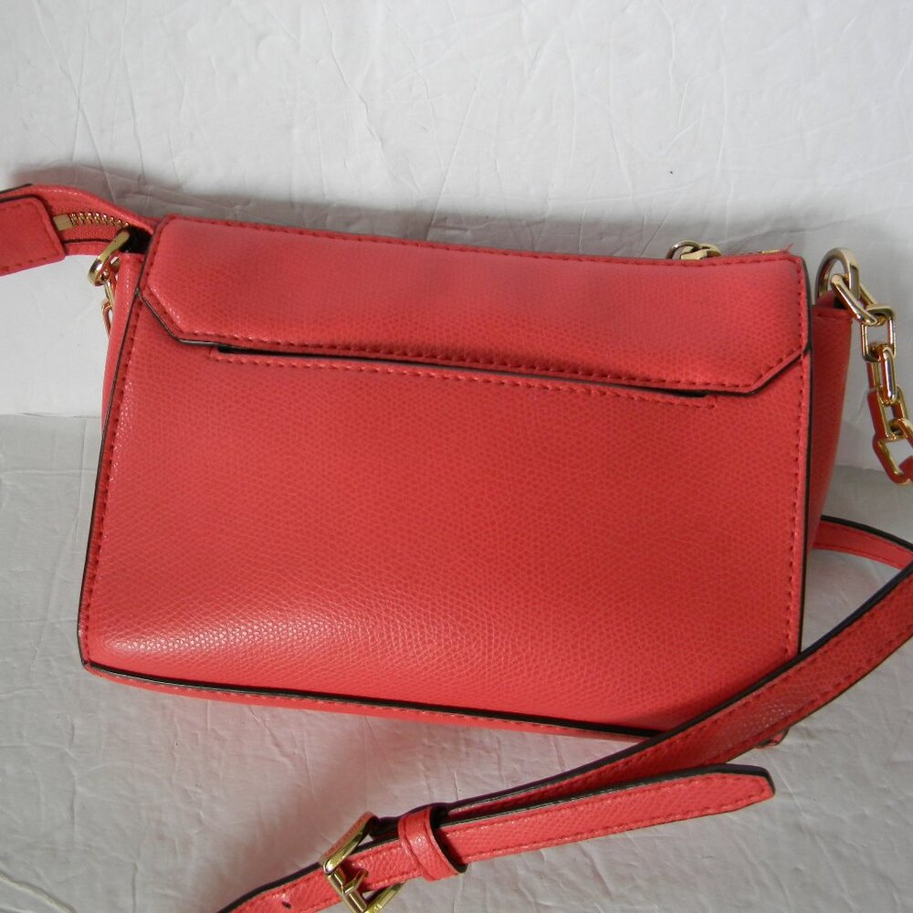 MICHAEL KORS FLORENCE PINK PEBBLE LEATHER SMALL CROSSBODY LOGO MK - Picture 6 of 9